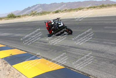 media/May-25-2024-TrackXperience (Sat) [[8ec55f75b9]]/2-Level 2/Session 5 Turn 3 Inside/